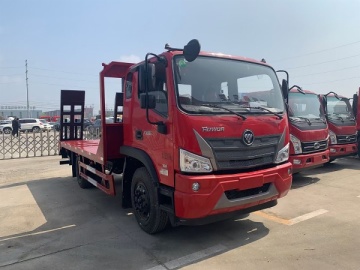 Flatbed transporter Foton